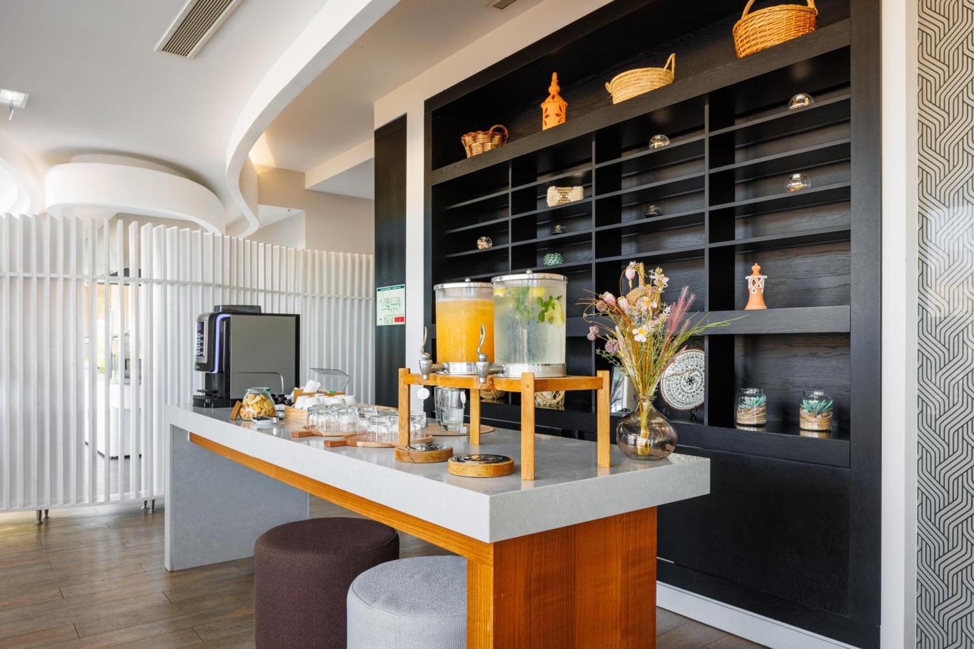 Jupiter Marina Hotel - Couples & Spa (Adults Only) Portimão Εξωτερικό φωτογραφία